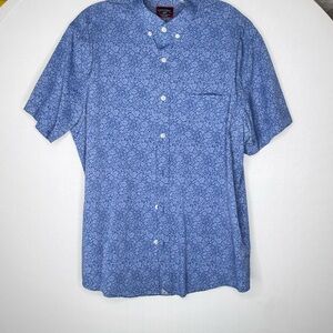 UNTUCKit Men's Blue Short-Sleeve Button-Down with Micro Floral Print